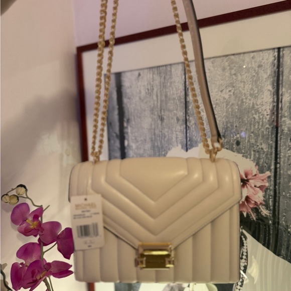 MICHAEL KORS WHITNEY MEDIUM QUILTED SHOULDER BAG - Picture 5 of 9